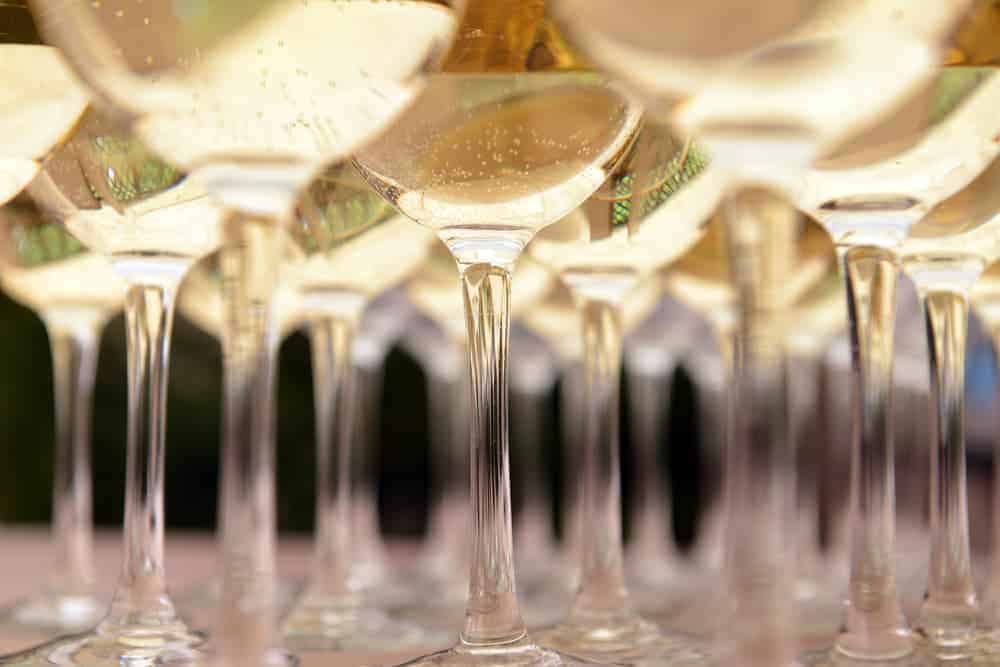 champagne-cocktail-la-ricetta-per-barman-creativi-e-raffinati